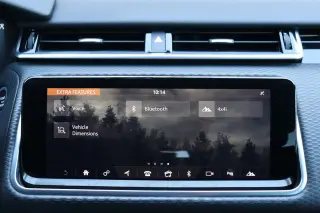 2018 Land Rover Range Rover Velar R-Dynamic SE