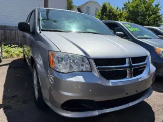 2014 Dodge Grand Caravan SE