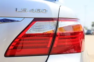 2010 Lexus LS 460 