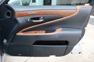 2010 Lexus LS 460 