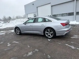Audi A6 2024 AWD quattro Premium Plus 55 TFSI 4 puertas Sedán