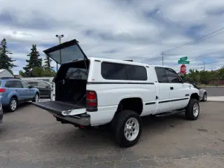 1999 Dodge Ram 2500 Laramie SLT