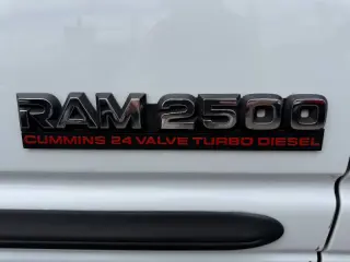 1999 Dodge Ram 2500 Laramie SLT