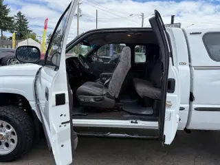 1999 Dodge Ram 2500 Laramie SLT