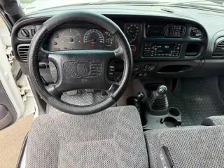 1999 Dodge Ram 2500 Laramie SLT