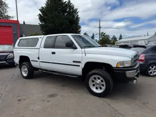 1999 Dodge Ram 2500 Laramie SLT