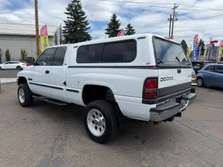 1999 Dodge Ram 2500 Laramie SLT