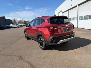 Kia Seltos 2025 AWD SX SUV de 4 puertas