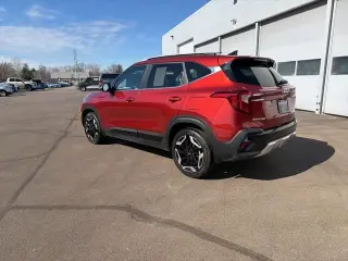 Kia Seltos 2025 AWD SX SUV de 4 puertas
