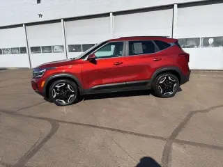 Kia Seltos 2025 AWD SX SUV de 4 puertas
