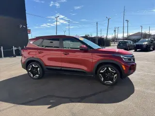 Kia Seltos 2025 AWD SX SUV de 4 puertas