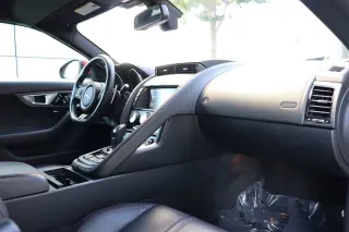 2017 Jaguar F-TYPE R