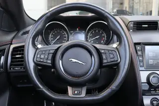2017 Jaguar F-TYPE R