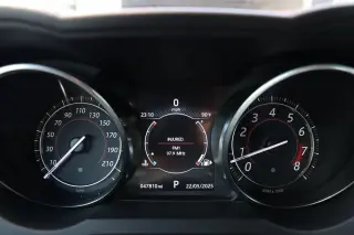 2017 Jaguar F-TYPE R