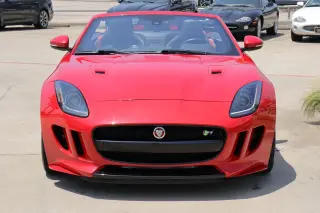 2017 Jaguar F-TYPE R