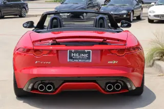 2017 Jaguar F-TYPE R