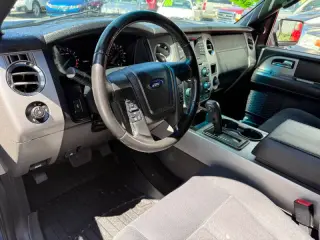 2016 Ford Expedition EL XLT