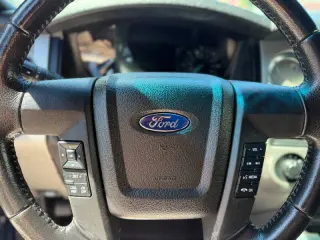 2016 Ford Expedition EL XLT