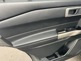 Ford Explorer 2023 XLT 4dr SUV