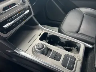 Ford Explorer 2023 XLT 4dr SUV