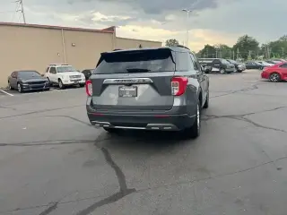 Ford Explorer 2023 XLT 4dr SUV