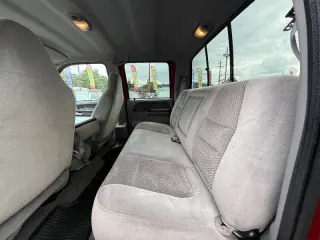 2001 Ford F-250 Super Duty XLT