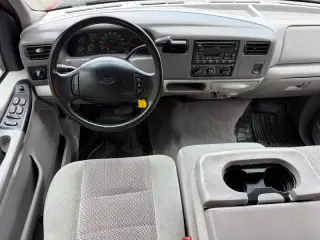 2001 Ford F-250 Super Duty XLT