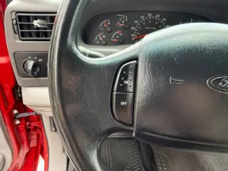 2001 Ford F-250 Super Duty XLT