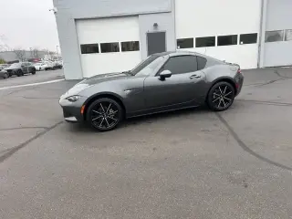 Mazda MX-5 Miata RF 2024 Grand Touring 2dr Convertible 6M