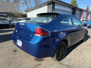 2009 Ford Focus SES