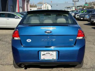 2009 Ford Focus SES