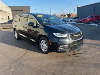 Chrysler Pacifica 2026 Select 4dr Mini-Van