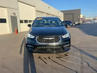 Chrysler Pacifica 2026 Select 4dr Mini-Van