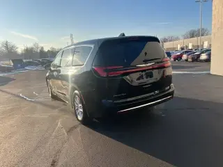 Chrysler Pacifica 2026 Select 4dr Mini-Van