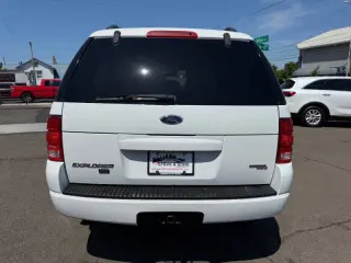 2005 Ford Explorer XLT