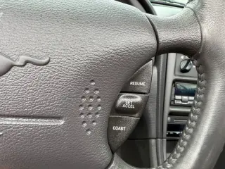 2000 Ford Mustang