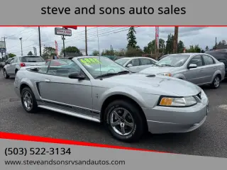 2000 Ford Mustang
