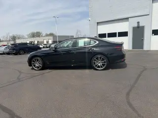 Genesis G70 2025 2.5T Standard 4dr Sedan