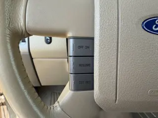 2004 Ford F-150 Lariat