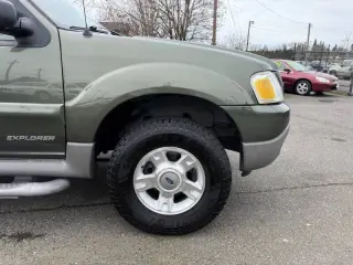 2001 Ford Explorer Sport Trac