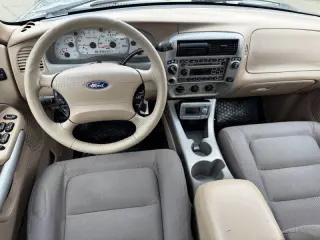 2001 Ford Explorer Sport Trac