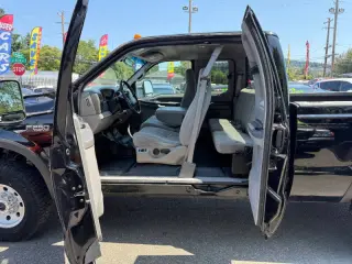 2000 Ford F-250 Super Duty XLT