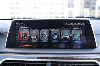 2016 BMW 7 Series 750i