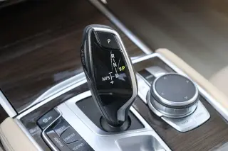 2016 BMW 7 Series 750i