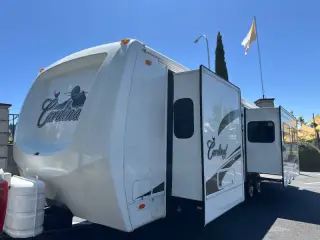 2008 Forest River CARDINAL LIMITED EDITON  31