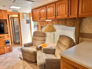 2008 Forest River CARDINAL LIMITED EDITON  31