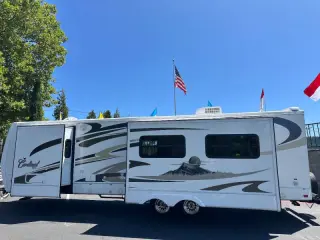 2008 Forest River CARDINAL LIMITED EDITON  31