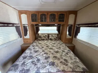 2005 Forest River Sierra
