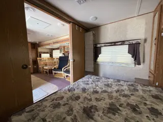 2005 Forest River Sierra