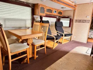 2005 Forest River Sierra